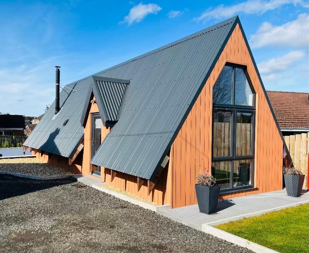 The Big Tiny House Villa Лъргън Екстериор снимка